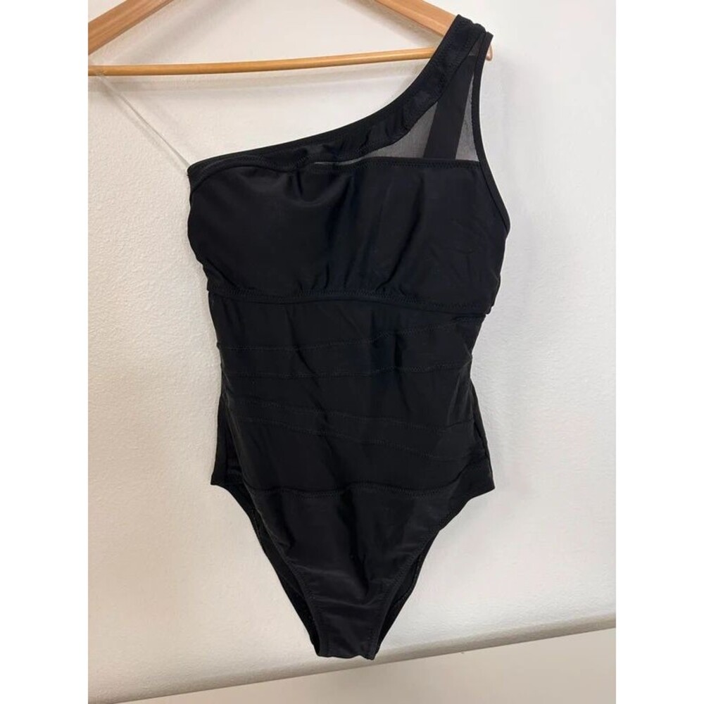 Shade & Shore Medium Swimsuit, Black One Piece
